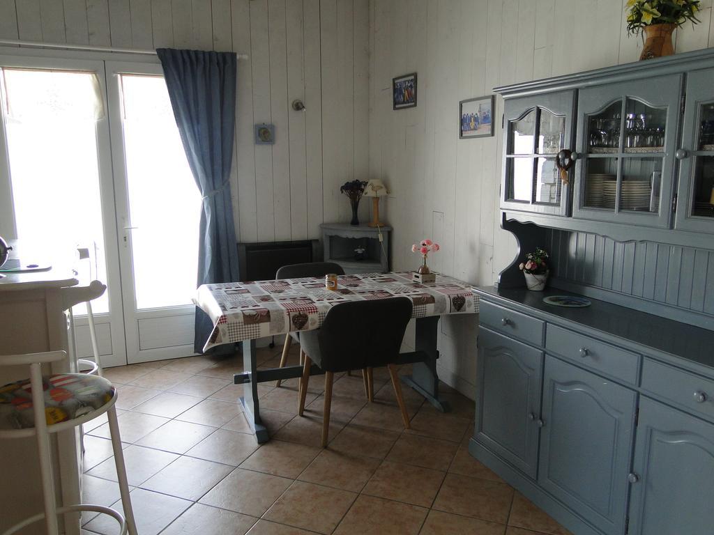 La Petite Maison sur l'Ile de Ré La Flotte Exterior foto